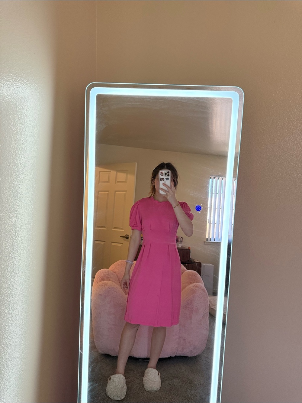 Women's Pink Puff-Sleeve Knee-Length Dress